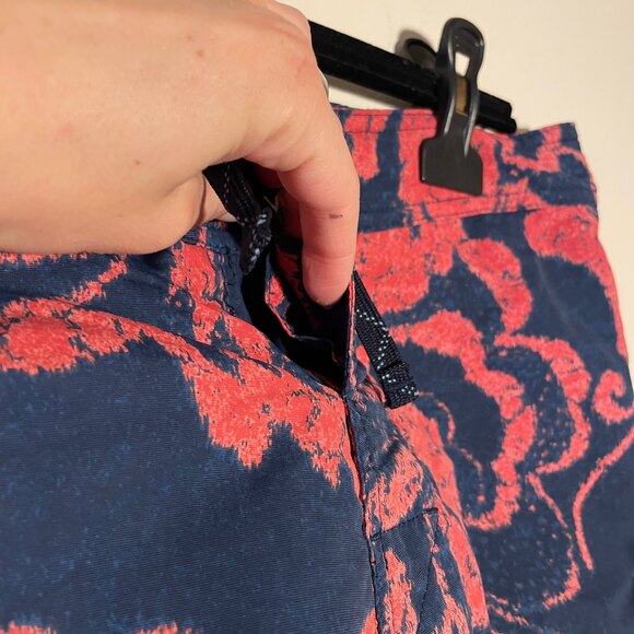 Patagonia Men’s Floral Flat Front Board Shorts Blue Pink 34 - Picture 2 of 7